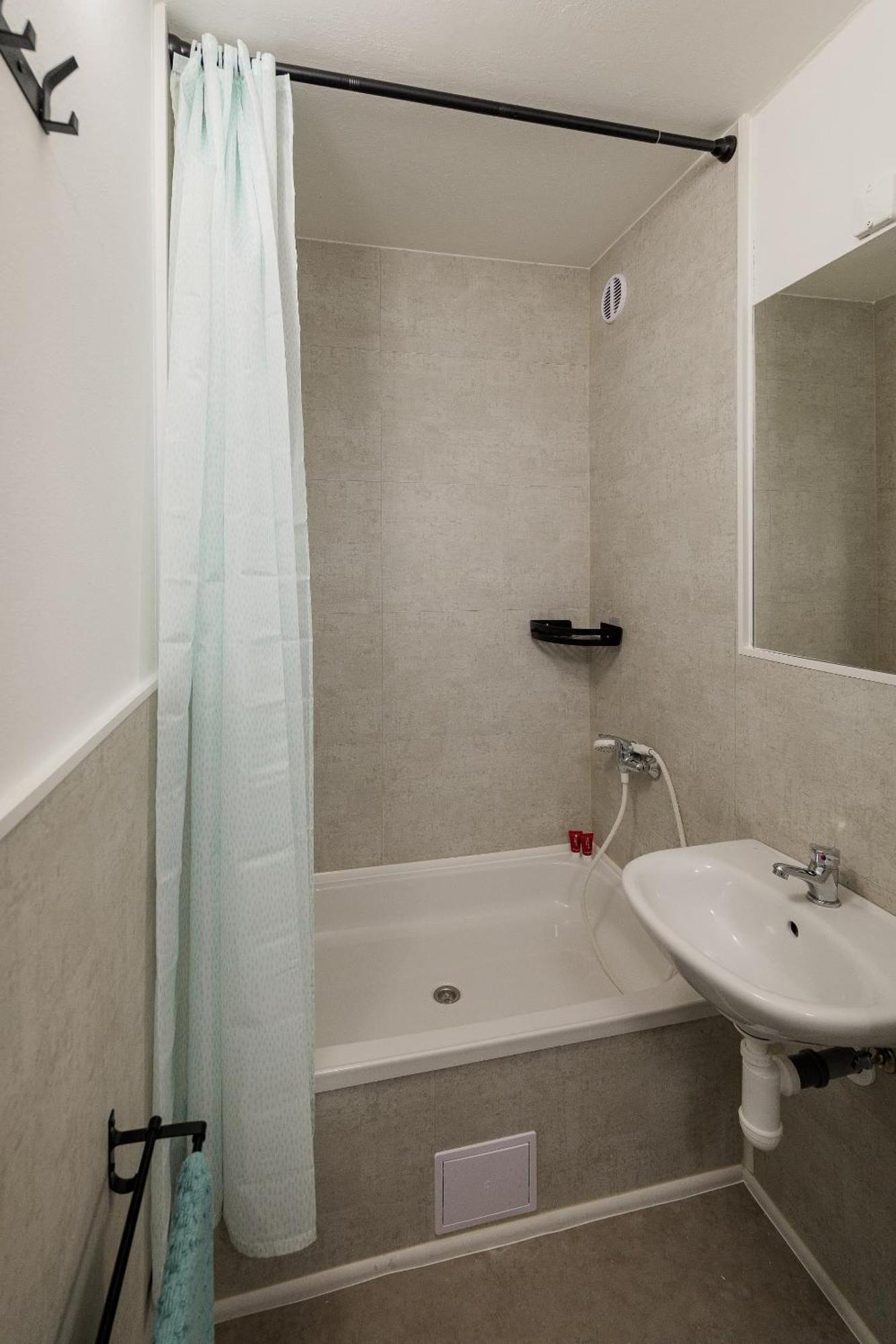 Cooliving Hostel Prága Kültér fotó