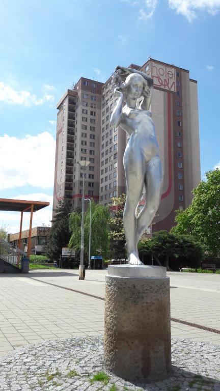 Cooliving Hostel Prága Kültér fotó